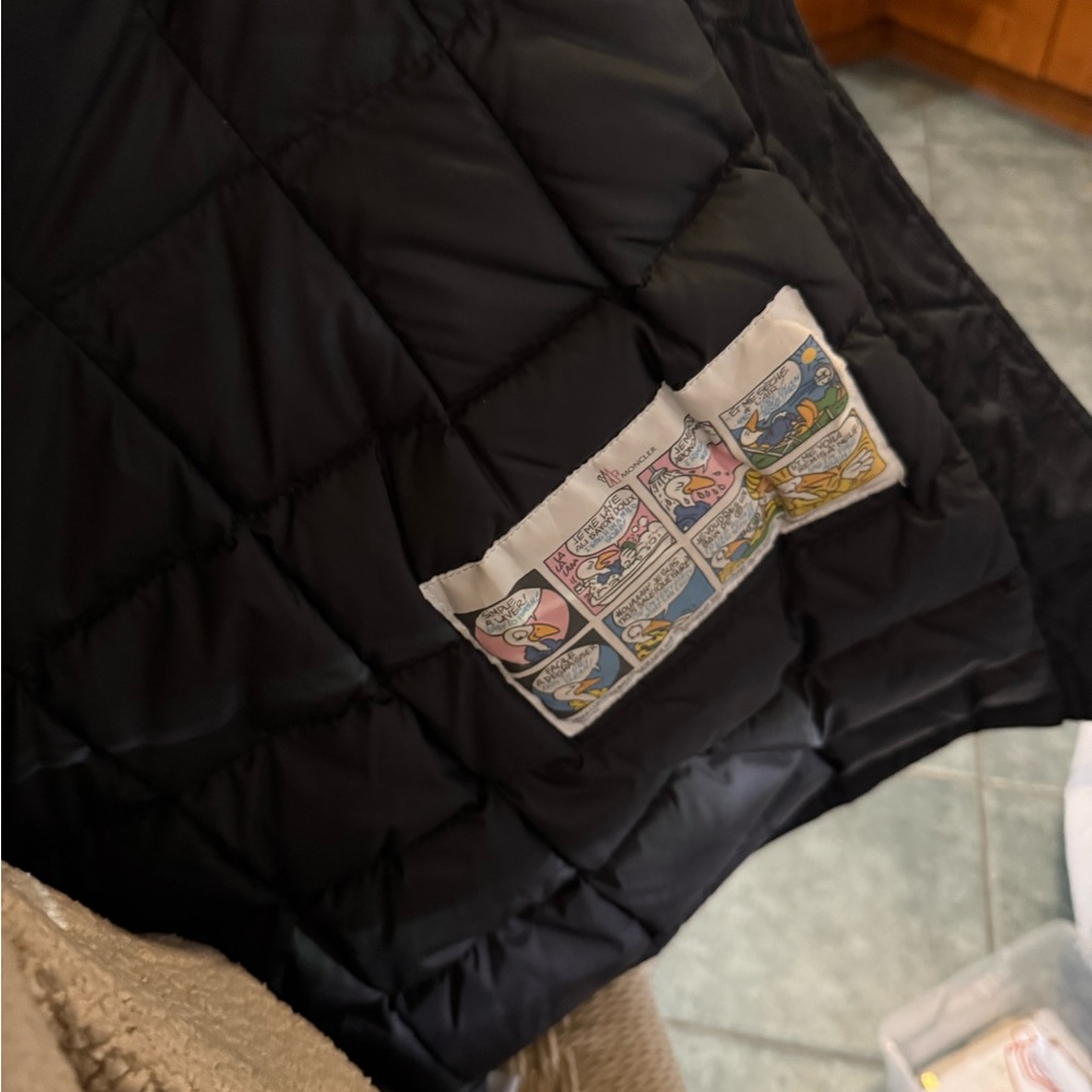 Moncler Black Quilted Down Hooded Parka with Fur Trim - Picture 4 of 6